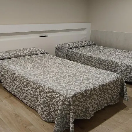 بيت ضيافة Casa Canosa